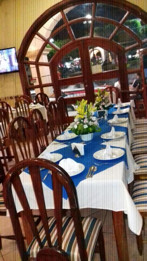 Hotel Arcos Del Parque Acayucan ภายนอก รูปภาพ