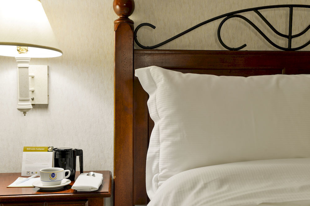 Hotel Arcos Del Parque Acayucan ภายนอก รูปภาพ