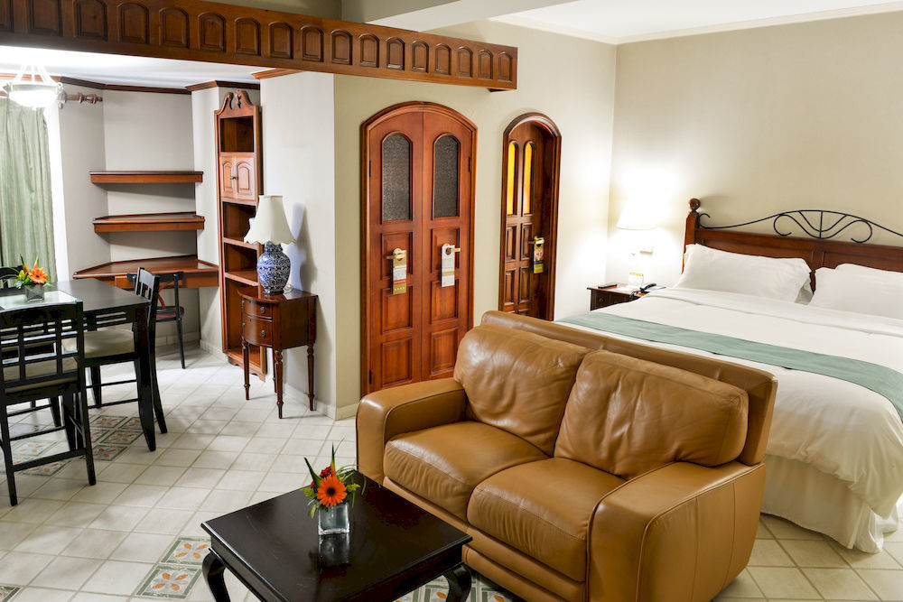 Hotel Arcos Del Parque Acayucan ภายนอก รูปภาพ