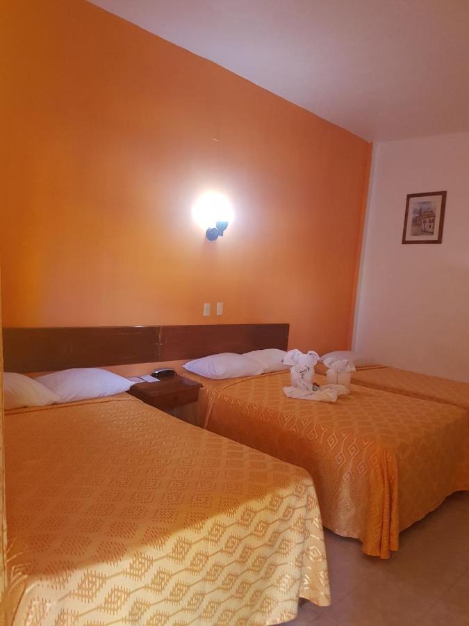 Hotel Arcos Del Parque Acayucan ภายนอก รูปภาพ