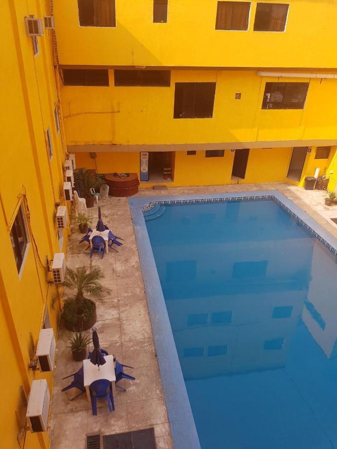 Hotel Arcos Del Parque Acayucan ภายนอก รูปภาพ